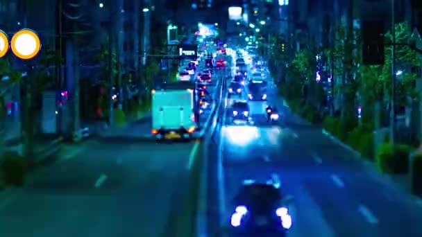 Nocny timelapse miniaturowego korka na śródmieściu ulicy w Tokio — Wideo stockowe