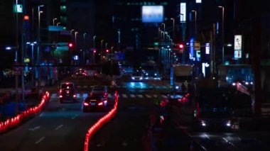 İş kasabasında gece atlamalı şehir caddesi. Shinjuku-ward Shinjuku Tokyo Japonya 01.22.2019 : Tokyo'da bir şehir konumudur. kamera : Canon Eos 5d mark4