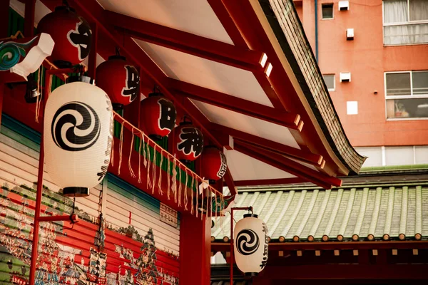 Linterna Santuario Tradicional Japonés Distrito Chiyoda Tokio Japón 2019 Una —  Fotos de Stock