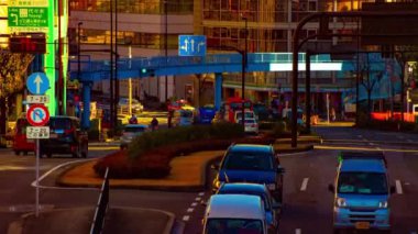 Şehir merkezinde gündüz geniş çekim de şehir sokak bir timelapse. Shibuya-ku Tokyo Japan - 02.04.2019 kamera : Canon Eos 5d mark4