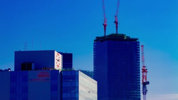 Lapso Tempo Guindastes Movimento Topo Edifício Atrás Céu Azul Shibuya — Vídeo de Stock