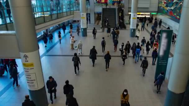 Lopende Mensen Het Station Weg Overdag Timelapse Panning Shibuya Tokyo — Stockvideo