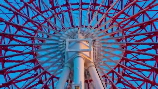 Idő Telik Ferris Kerék Mögött Kék Eget Vidámparkban Koutou Odaiba — Stock videók
