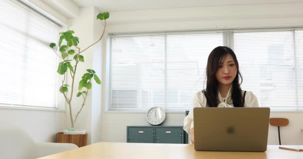 Tokyo Japan 2022 Working Scene Acted Japanese Model Office High — ストック動画