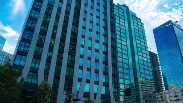 Ένα Timelapse Του Νέφους Στο Κτίριο Στην Επιχειρηματική Πόλη Ευρύ — Αρχείο Βίντεο