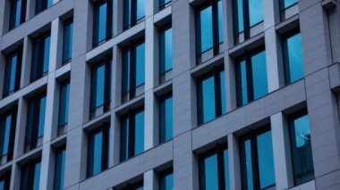 A timelapse of cloud reflecting the building in the business town long shot tilt. High quality 4k footage. Chiyoda district Koujimachi Tokyo Japan 07.28.2022 Here is a center of the city in Tokyo. 
