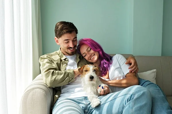 Happy Hipster Couple Rough Coated Dog Young Woman Colorful Pink — Fotografia de Stock