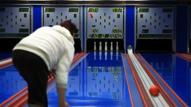 Grève de bowling — Video