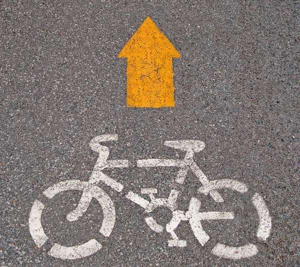 The Bicycle sign painted on the pavement — Stock Photo, Image