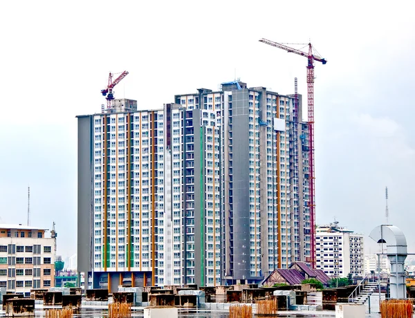 El edificio Moderno en construcción —  Fotos de Stock