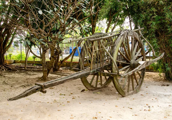 Stary drewniany wózek — Zdjęcie stockowe