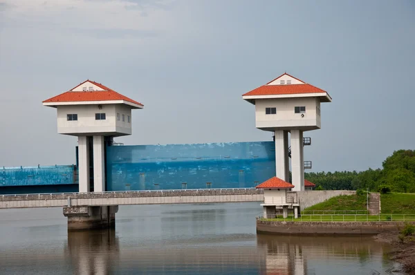 The Dam — Stock Photo, Image