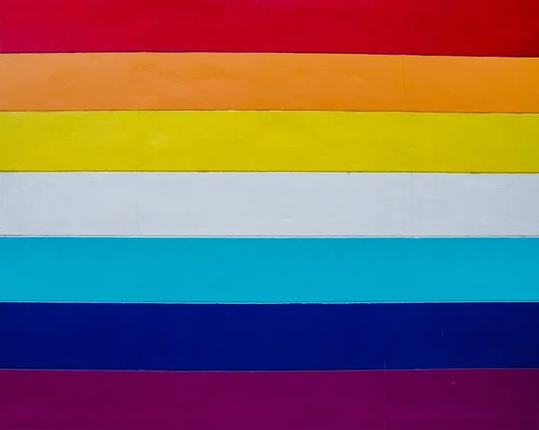 色彩鲜艳的彩虹墙上 — 图库照片