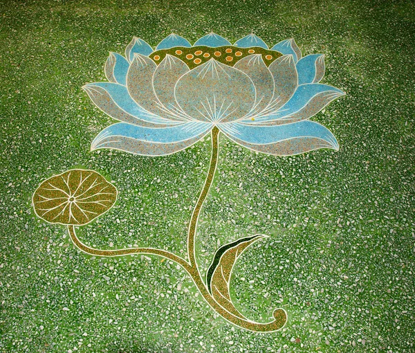 Peinture lotus sur le sol dans joss maison — Photo