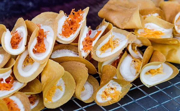 Knusprige Pfannkuchen thailändischer Art — Stockfoto