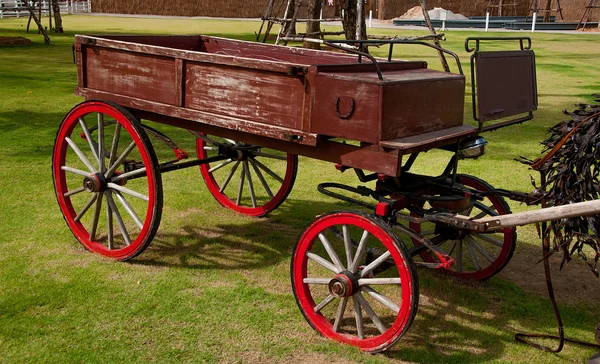 Old carriage cart — Stock Photo, Image