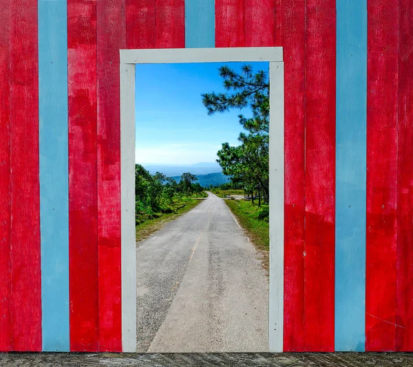 Hermosa puerta de madera — Foto de Stock