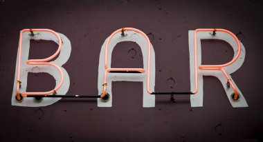 Neon bar işareti