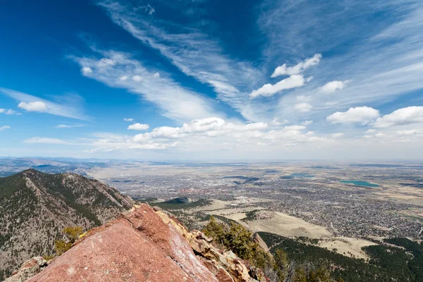 科罗拉多州博尔德市的鸟瞰图 — 图库照片