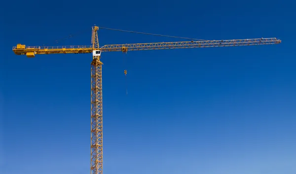 Guindaste de construção amarelo grande — Fotografia de Stock