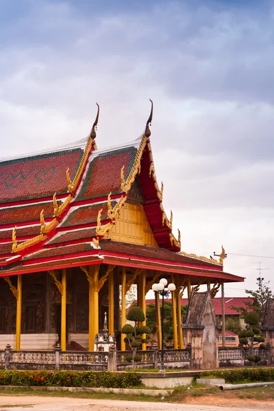 Dach świątyni. — Zdjęcie stockowe