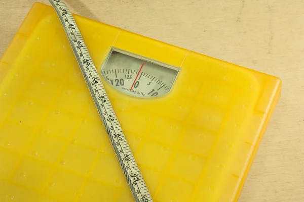 Weighting scales yellow — Stock Photo, Image