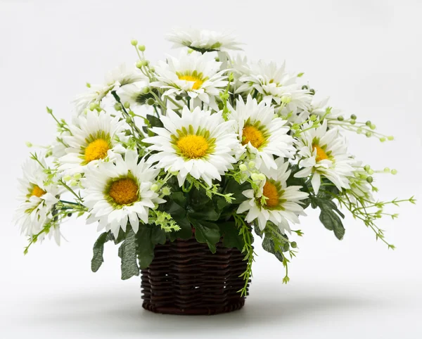 Flor artificial feita de pano sobre fundo branco — Fotografia de Stock