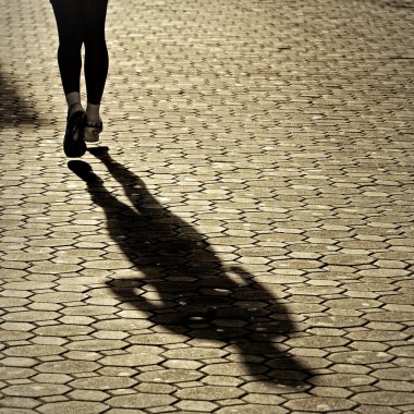 sabah ışığında çalıştırmak runner