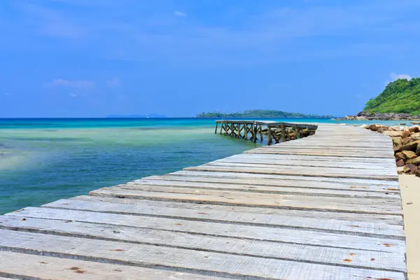 Wood jetty — Stock Photo, Image