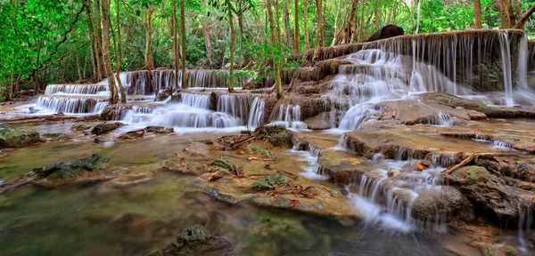 Waterfall in tropical forest, west of Thailand — Stock Photo, Image