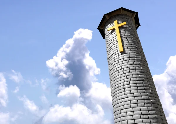 Церковная башня и распятие — стоковое фото