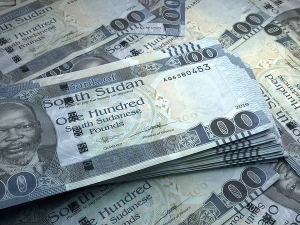 Güney Sudan 'ın parası. Pound faturaları. SSP banknotları. 100 İngiliz. İş, finans, haber geçmişi. 3d illüstrasyon.
