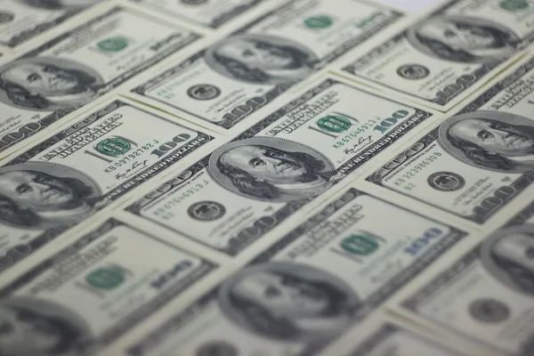 Fundo papel dinheiro ordenadamente em uma fileira — Fotografia de Stock