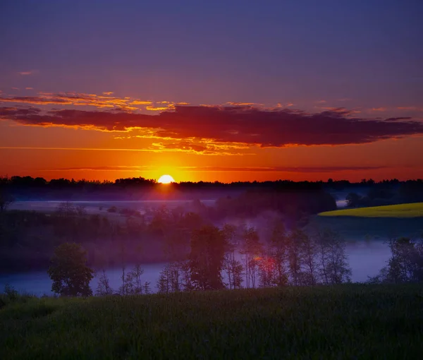 Beau Ciel Coloré Lever Soleil Printanier Paysages Saisonniers Nord Europe — Photo