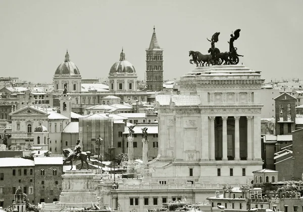 Rome under snow panorama — Stock Photo, Image