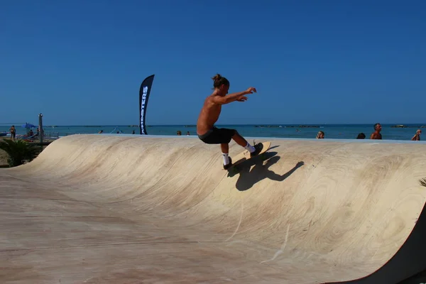 Skate Boarding Disciplines Performances Board Wheels Here One Them — Stock Photo, Image