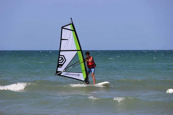 Deportes Acuáticos Verano Hay Muchos Deportes Para Hacer Mar Todo — Foto de Stock