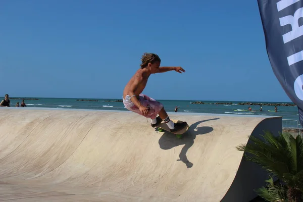 Skate Boarding Disciplines Performances Board Wheels Here One Them — Stock Photo, Image