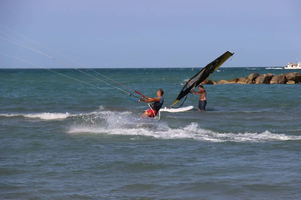 Wassersport Sommer Gibt Viele Sportarten Auf See Und Alle Stürzen — Stockfoto