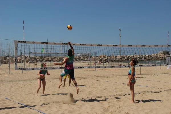 Beach Βόλεϊ Είναι Παιχνίδι Καλοκαίρι Κατ Εξοχήν Τουλάχιστον Στην Ιταλία — Φωτογραφία Αρχείου