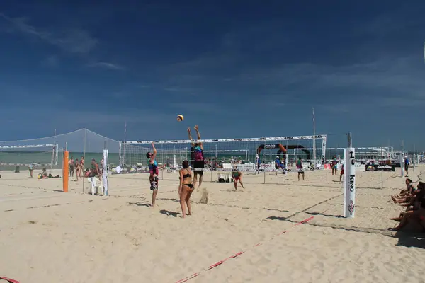 Voleibol Playa Juego Verano Por Excelencia Menos Italia Porque Juega —  Fotos de Stock