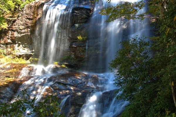 Fall Colors Water Falls North Carolina — Stok Foto