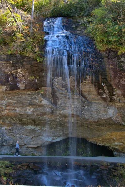 Fall Färger Omger Water Falls North Carolina — Stockfoto
