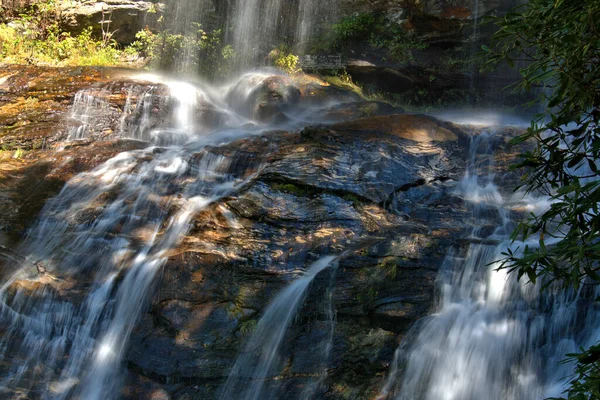 Herfst Kleuren Omringen Water Falls Van North Carolina — Stockfoto