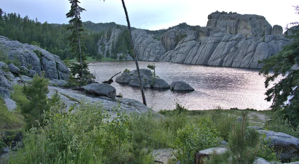 Mountain Top Lake Boulders —  Fotos de Stock