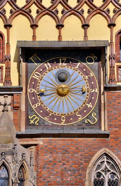 Reloj en el Ayuntamiento de Wroclaw — Foto de Stock