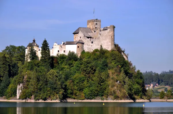 Středověký hrad niedzica, Polsko — Stock fotografie