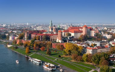 Krakow manzarası ile Güz wawel Kalesi
