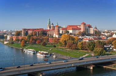 Krakow manzarası ile Güz wawel Kalesi