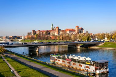 Krakow panorama wawel Kalesi sonbaharında ile